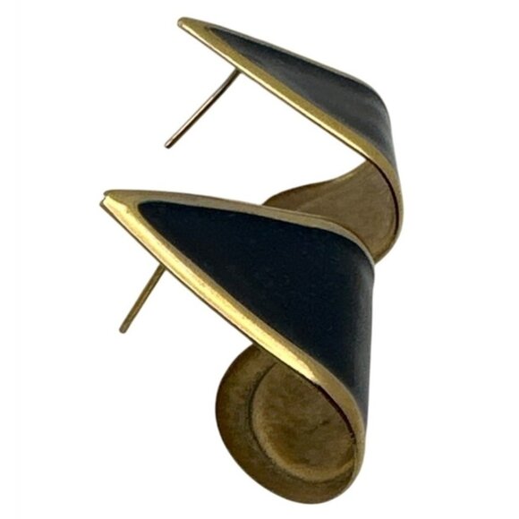 Vintage Navy Blue Enamel Triangle Clip on Earrings Gold Tone Retro Fash Career - Picture 2 of 5